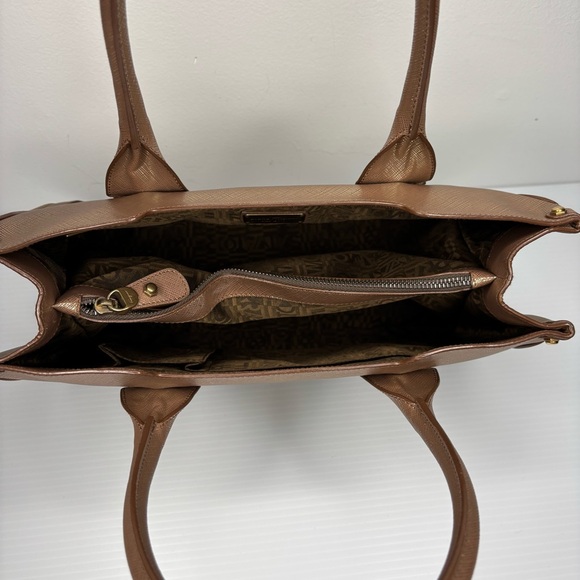 Salvatore Ferragamo Satchel - Picture 10 of 17